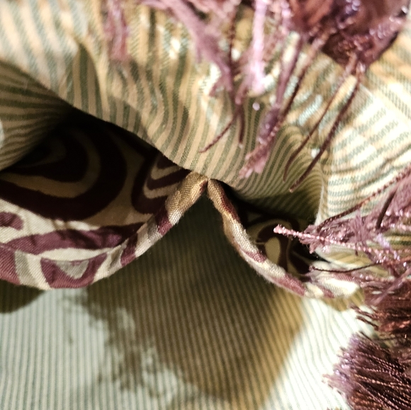 Fur Trimmed Bagolitas Ladies Handbag - Picture 5 of 9